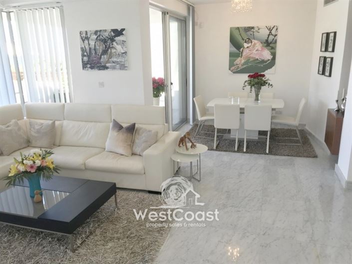 Image No.9-4 Bed Villa for sale