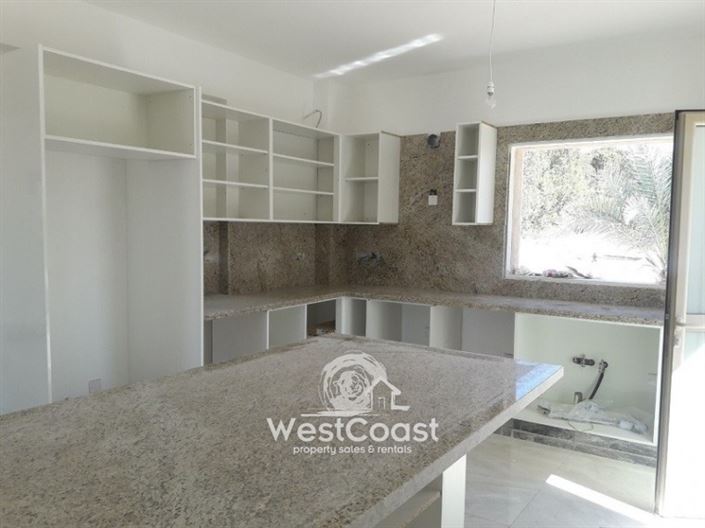 Image No.6-3 Bed Villa for sale