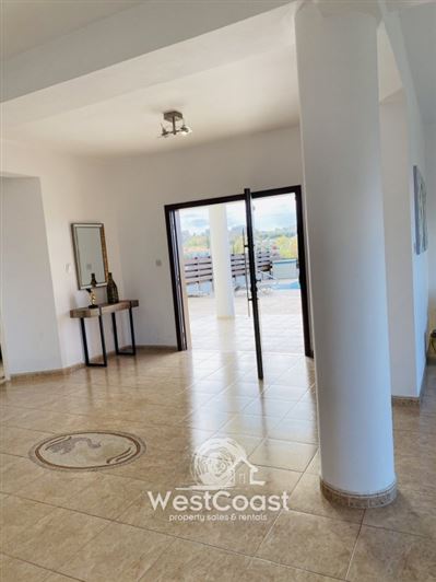 Image No.9-5 Bed Villa for sale