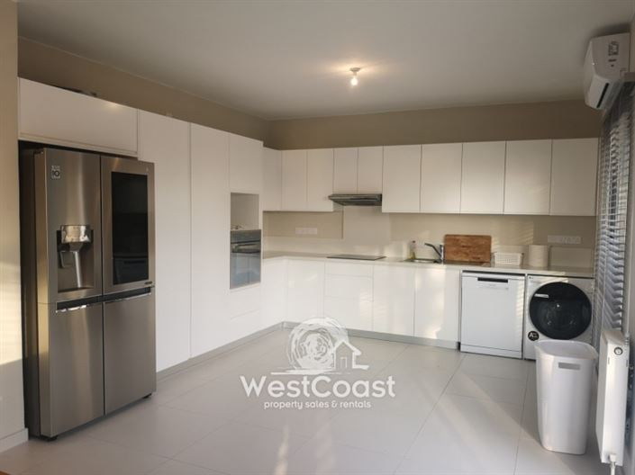 Image No.10-3 Bed Villa for sale