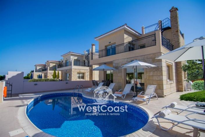 Image No.2-3 Bed Villa for sale