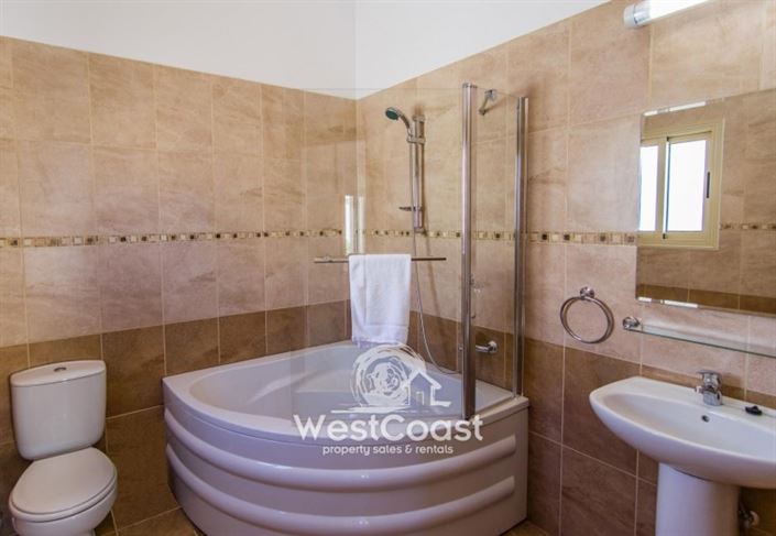 Image No.7-3 Bed Villa for sale