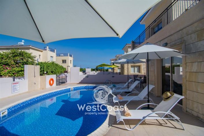 Image No.8-3 Bed Villa for sale