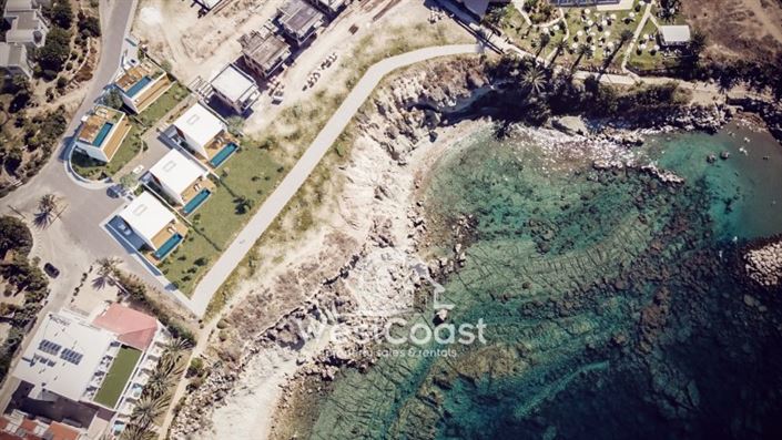 Image No.3-3 Bed Villa for sale