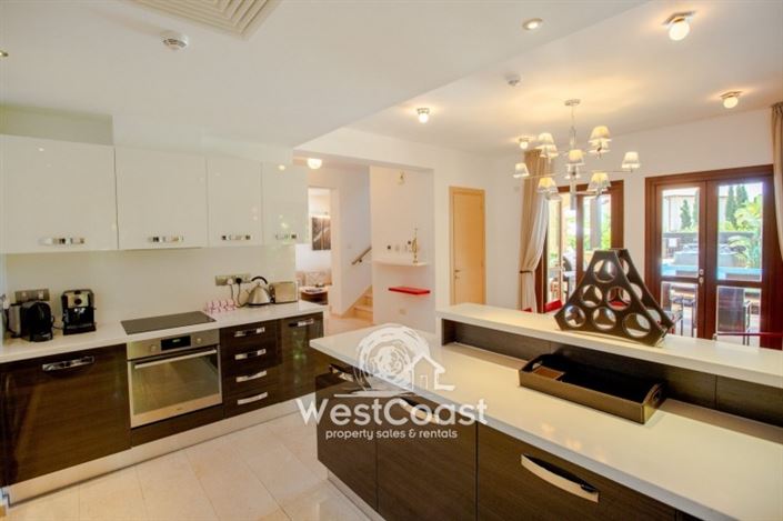 Image No.8-3 Bed Villa for sale