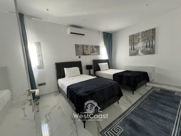 169335-penthouse-for-sale-in-universalfull