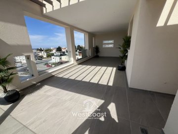 169330-penthouse-for-sale-in-universalfull