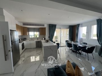 169325-penthouse-for-sale-in-universalfull