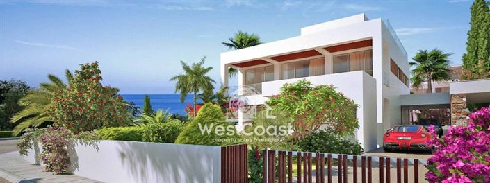 Image No.1-4 Bed Villa for sale