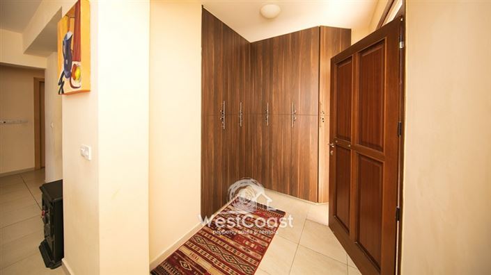 Image No.8-3 Bed Apartment for sale