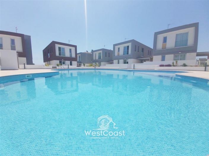 Image No.2-3 Bed Villa for sale