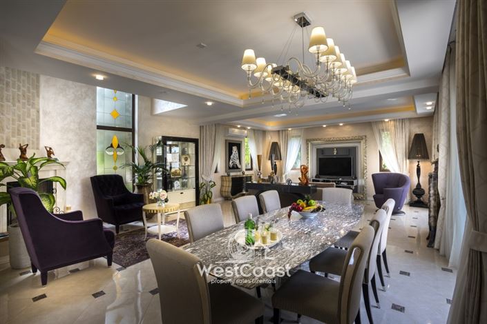 Image No.8-5 Bed Villa for sale