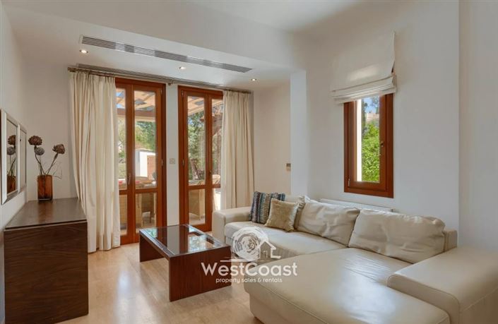 Image No.7-5 Bed Villa for sale