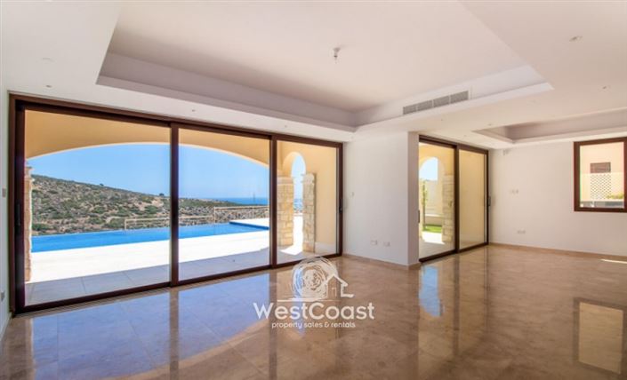 Image No.3-4 Bed Villa for sale