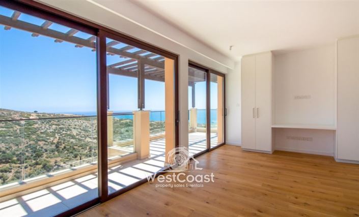 Image No.8-4 Bed Villa for sale