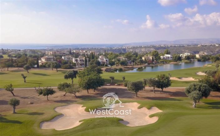 Image No.3-3 Bed Villa for sale