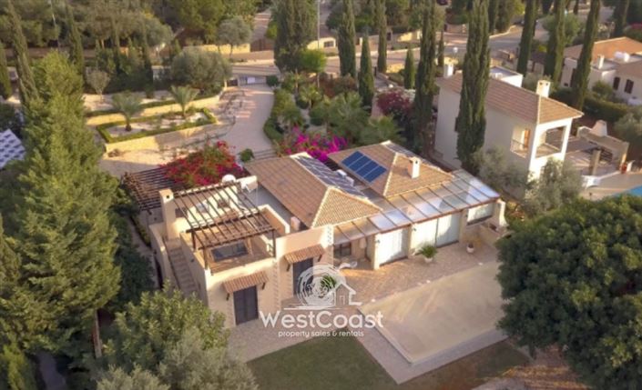 Image No.7-3 Bed Villa for sale