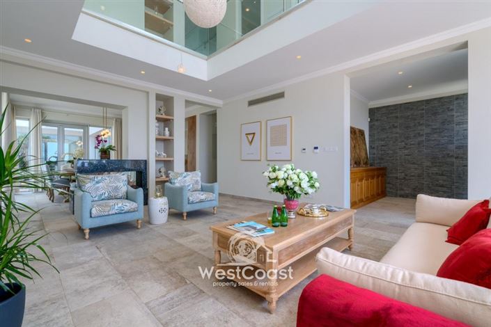 Image No.3-5 Bed Villa for sale