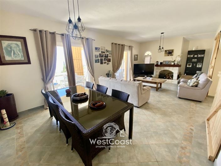 Image No.5-3 Bed Villa for sale