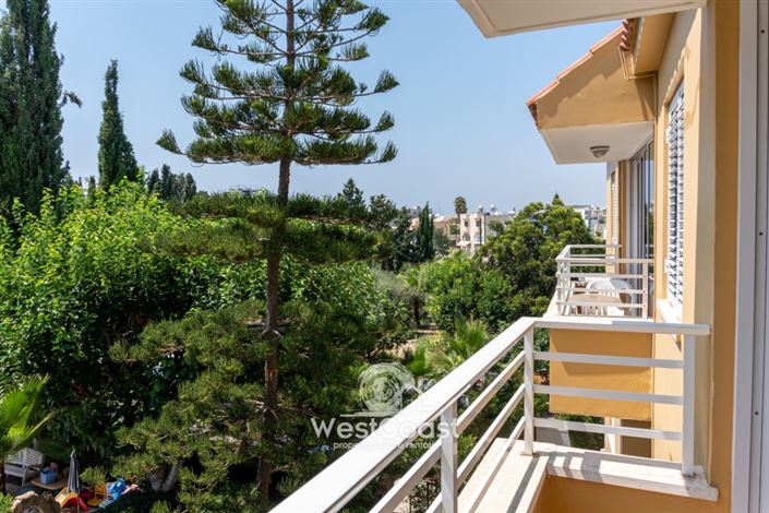 Image No.4-20 Bed Commercial for sale