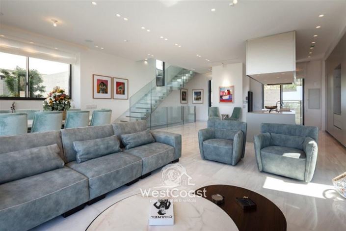 Image No.4-3 Bed Villa for sale