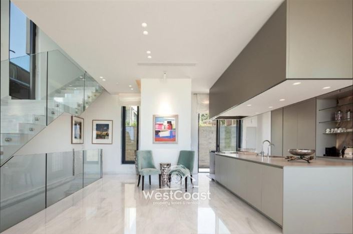 Image No.6-3 Bed Villa for sale