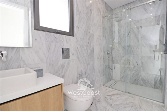 Image No.9-3 Bed Apartment for sale