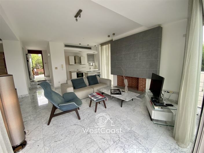 Image No.2-4 Bed Villa for sale