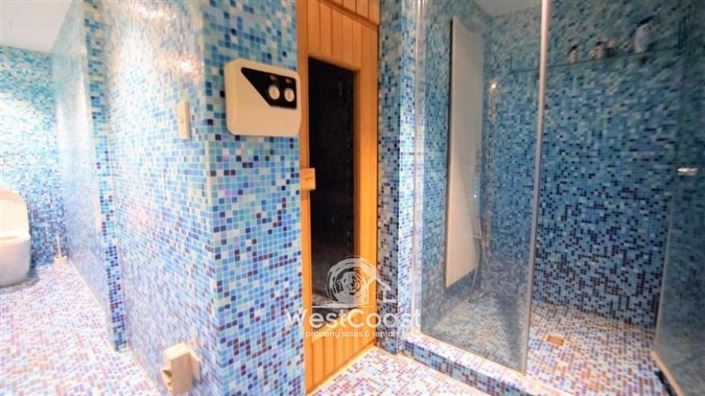 Image No.8-5 Bed Villa for sale