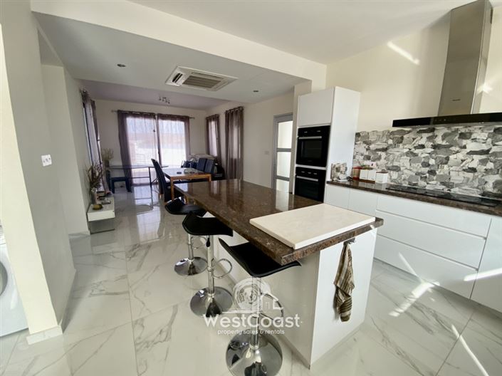 Image No.8-4 Bed Villa for sale