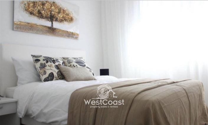 Image No.6-2 Bed Townhouse for sale