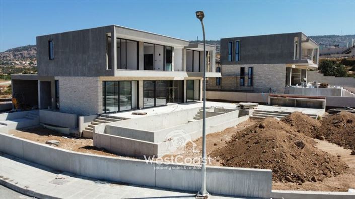 Image No.4-3 Bed Villa for sale