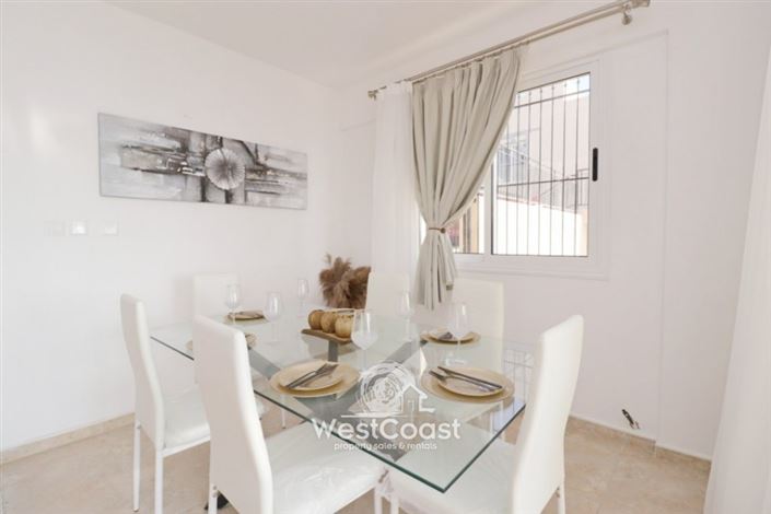 Image No.8-5 Bed Villa for sale