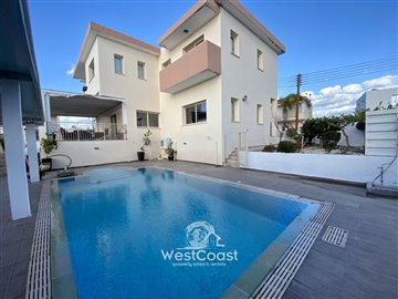 154984-detached-villa-for-sale-in-embafull
