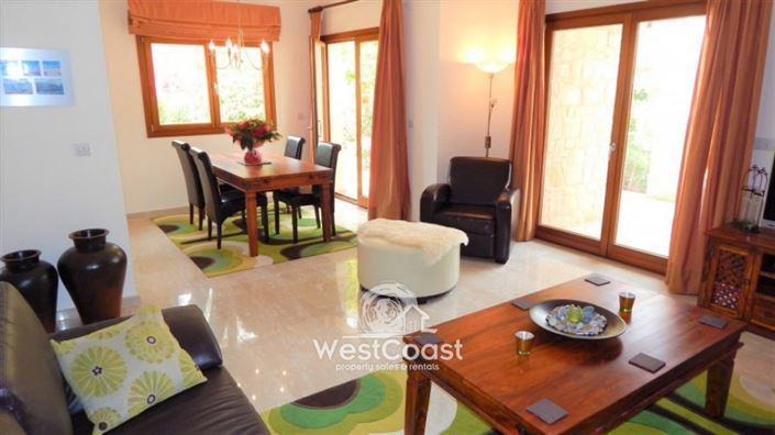 Image No.8-3 Bed Townhouse for sale