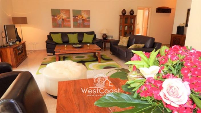 Image No.9-3 Bed Townhouse for sale