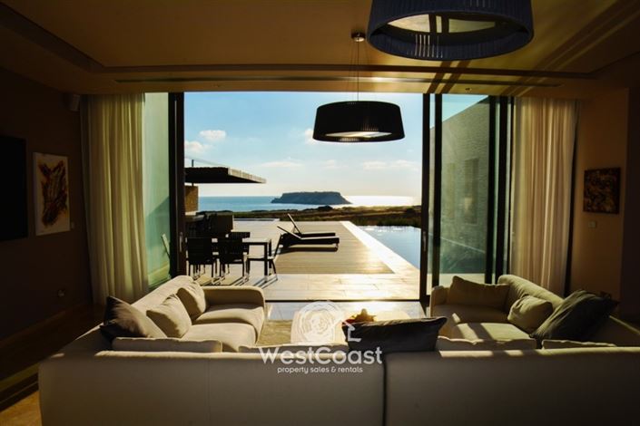 Image No.3-4 Bed Villa for sale