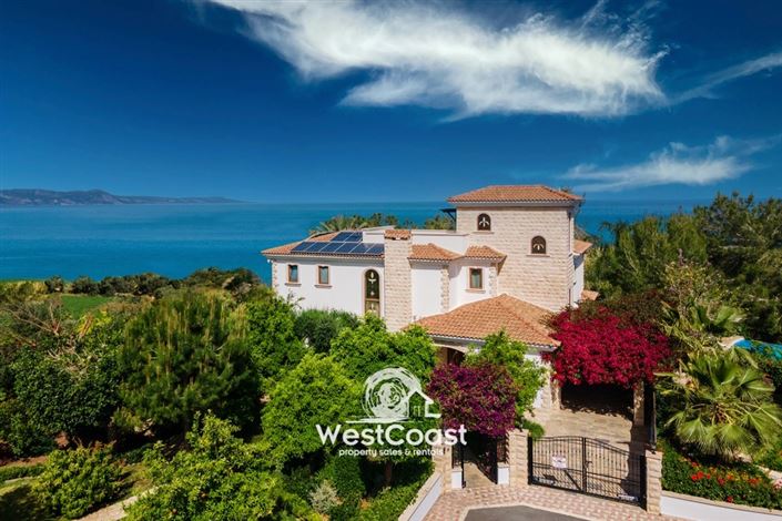 Image No.2-Villa for sale