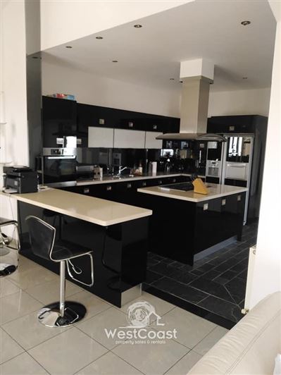 Image No.4-4 Bed Villa for sale