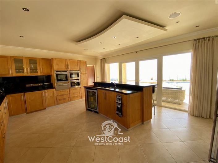 Image No.7-5 Bed Villa for sale