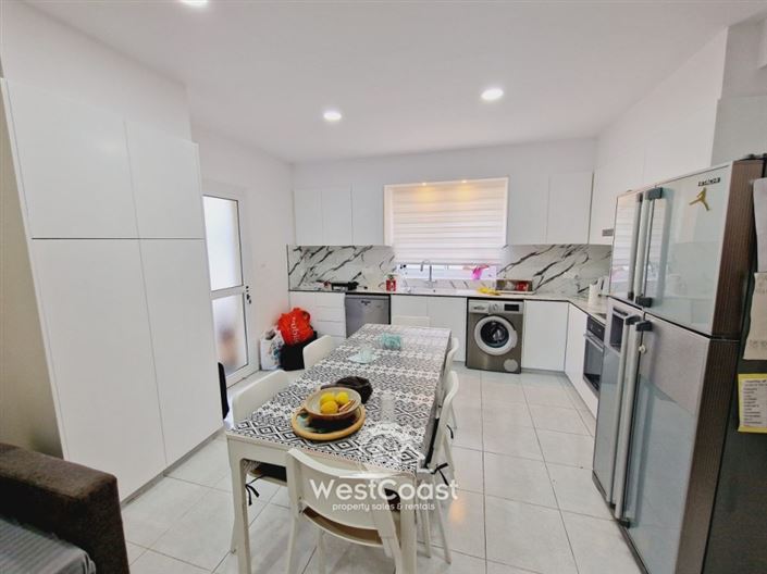 Image No.9-5 Bed Villa for sale