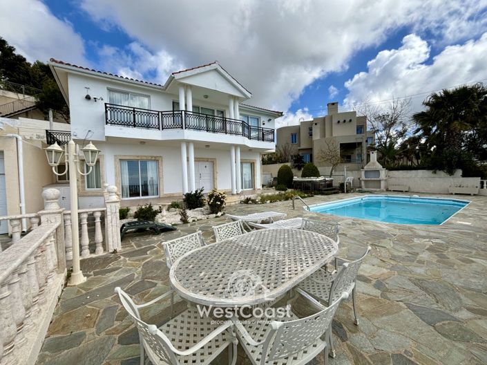 Image No.1-4 Bed Villa for sale