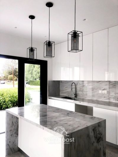 Image No.3-3 Bed Villa for sale