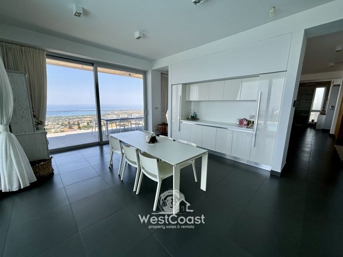 Image No.7-6 Bed Villa for sale