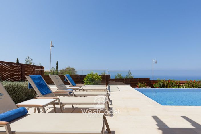 Image No.3-5 Bed Villa for sale