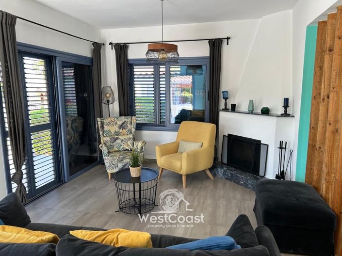 Image No.10-2 Bed Villa for sale