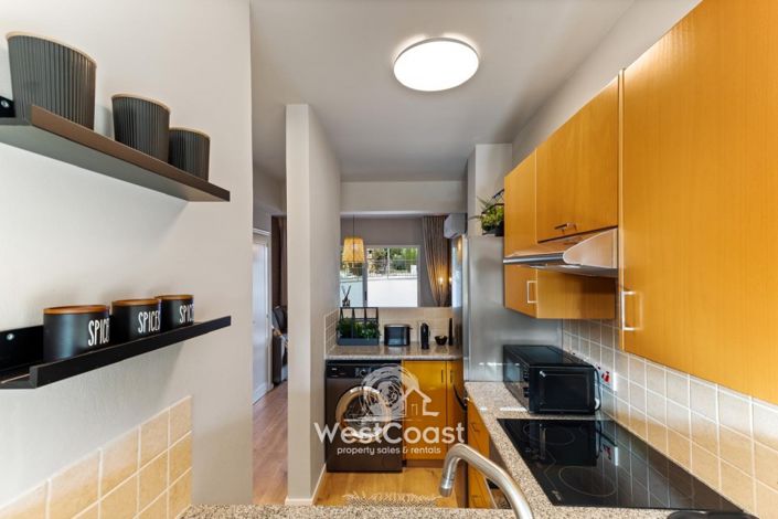 Image No.5-2 Bed Townhouse for sale