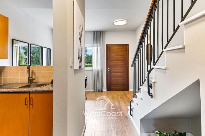 Image No.7-2 Bed Townhouse for sale