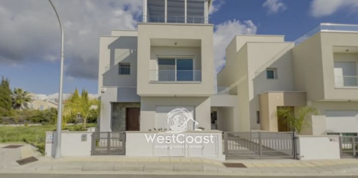 Image No.1-3 Bed Villa for sale