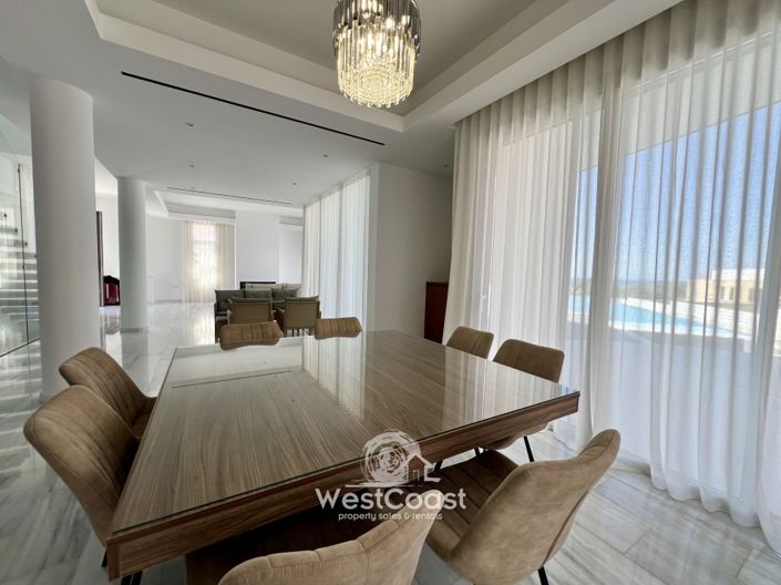 Image No.5-5 Bed Villa for sale